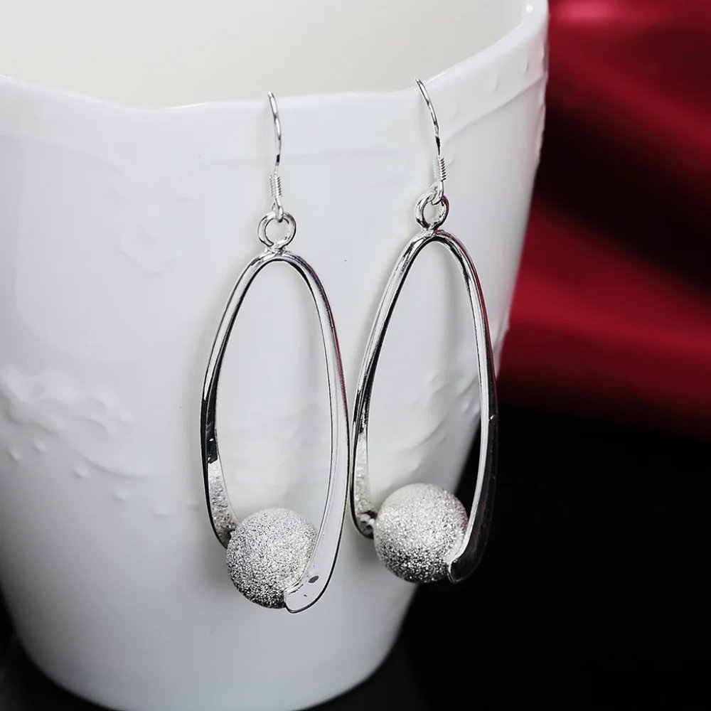 Beautiful Frosted Bead Hanging Earrings .925 Sterling Silver - Picture 4 of 6
